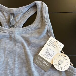 Vuori Sunrise High Neck Tank NWT Size M Flint